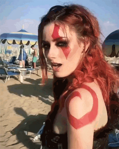 Acid GIFs, May 11 (25 gifs) Acid GIFs, May 11 (25 gifs)