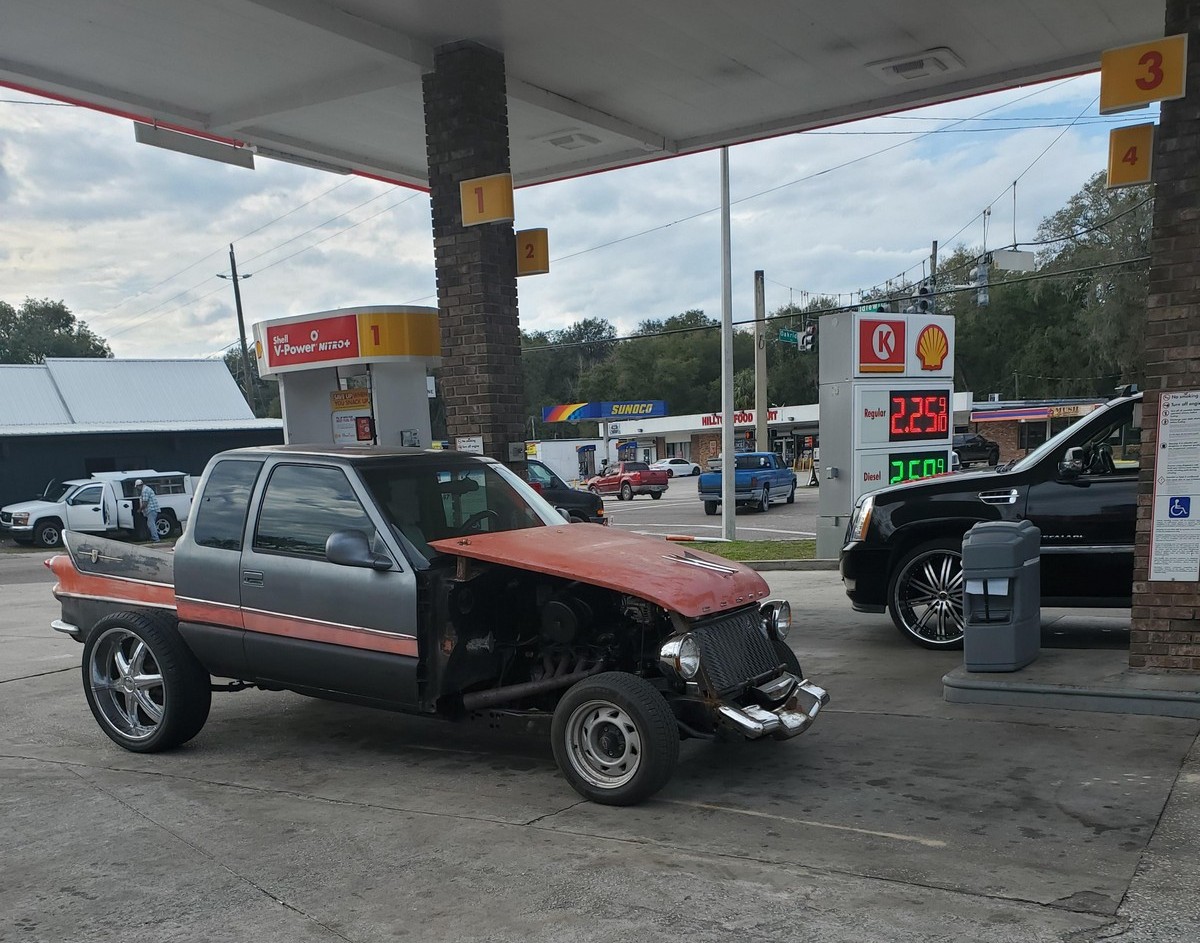 Crazy Cars (23 pics)