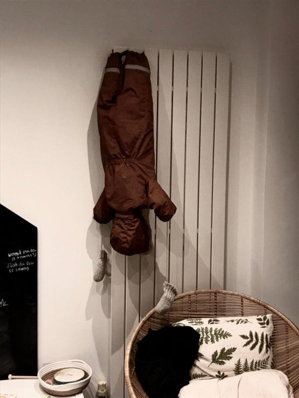 Creepy Photos (15 pics)
