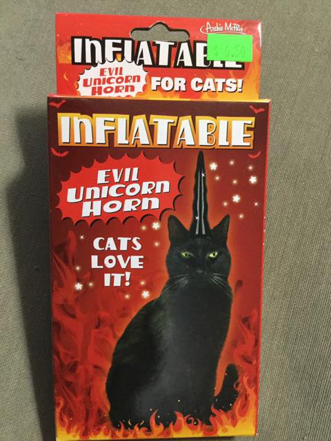 Weird Finds In Thrift Shops (18 pics)