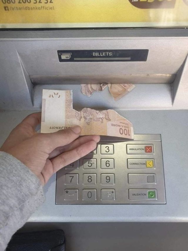 Bad Days Happen (29 pics)