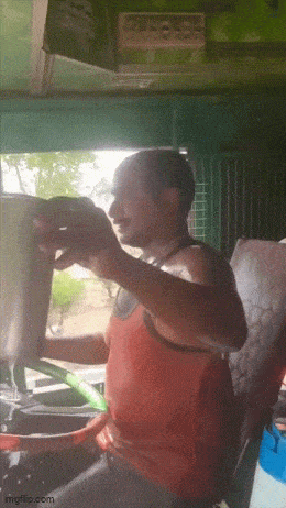 Acid GIFs, May 13 (25 gifs) Acid GIFs, May 13 (25 gifs)