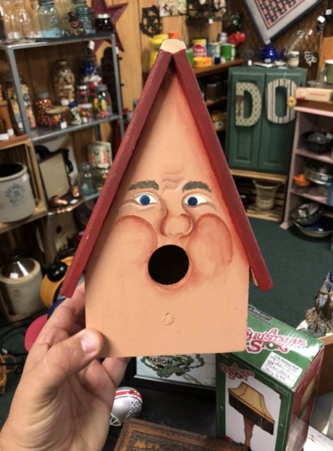 Weird Finds In Thrift Shops (27 pics)