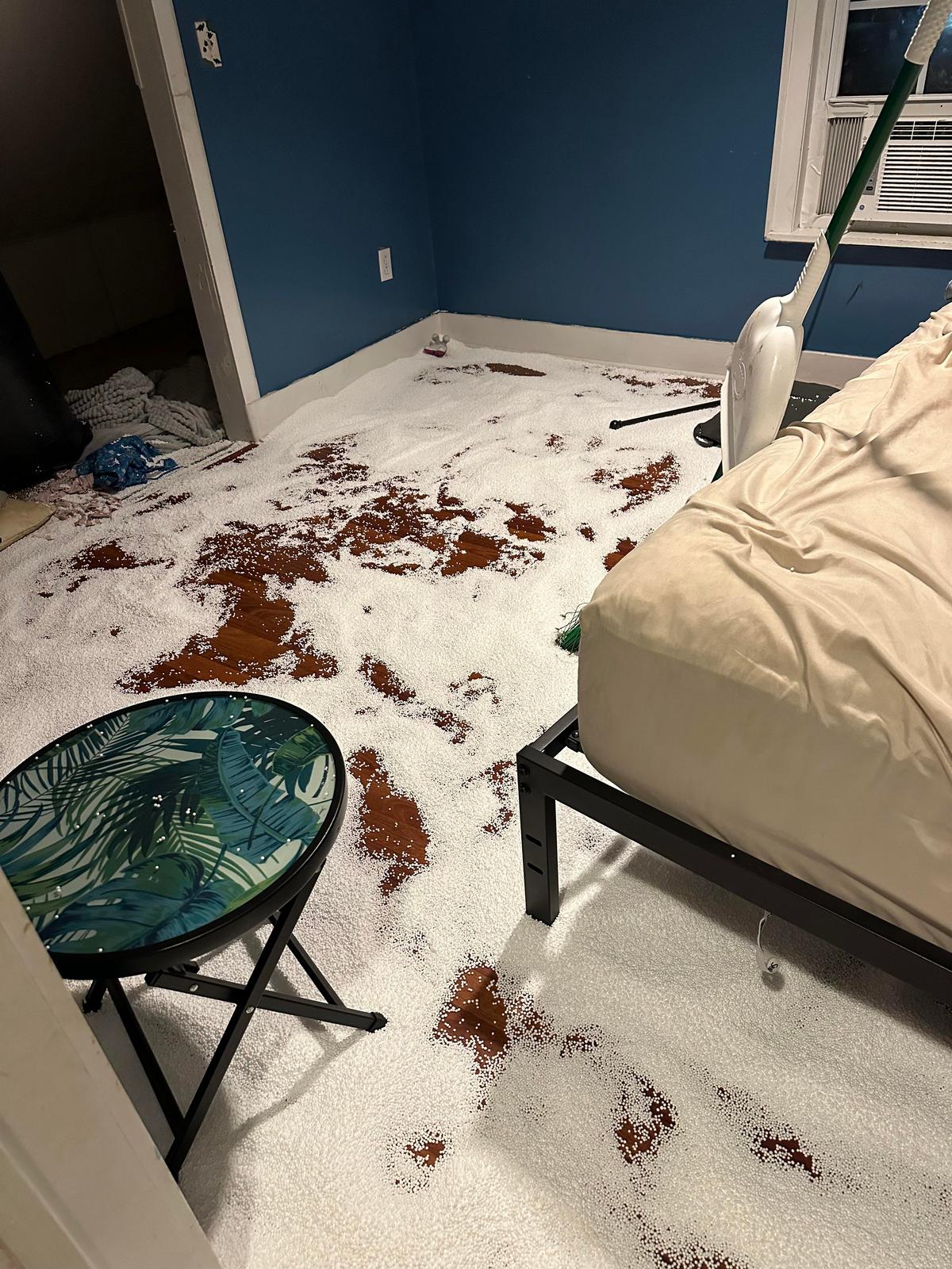 Bad Days Happen (27 pics)