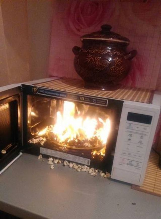 Unfortunate Situations (25 pics)