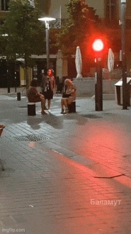Acid GIFs, May 15 (25 gifs) Acid GIFs, May 15 (25 gifs)
