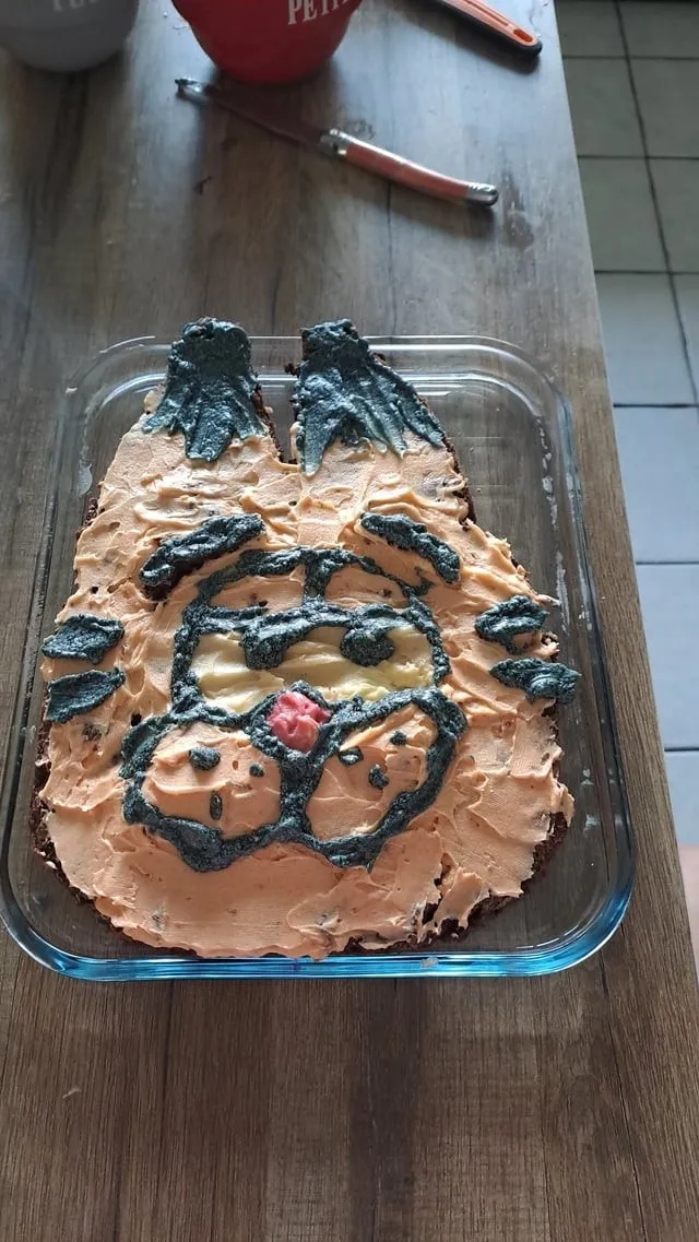Failed Cakes (16 pics)