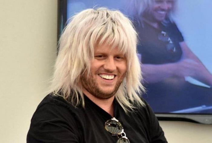 Awful Haircuts (21 pics) Awful Haircuts (21 pics)