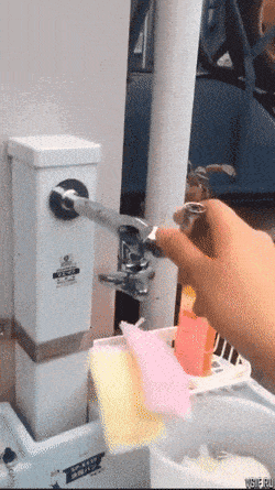 Acid GIFs, May 18 (25 gifs)