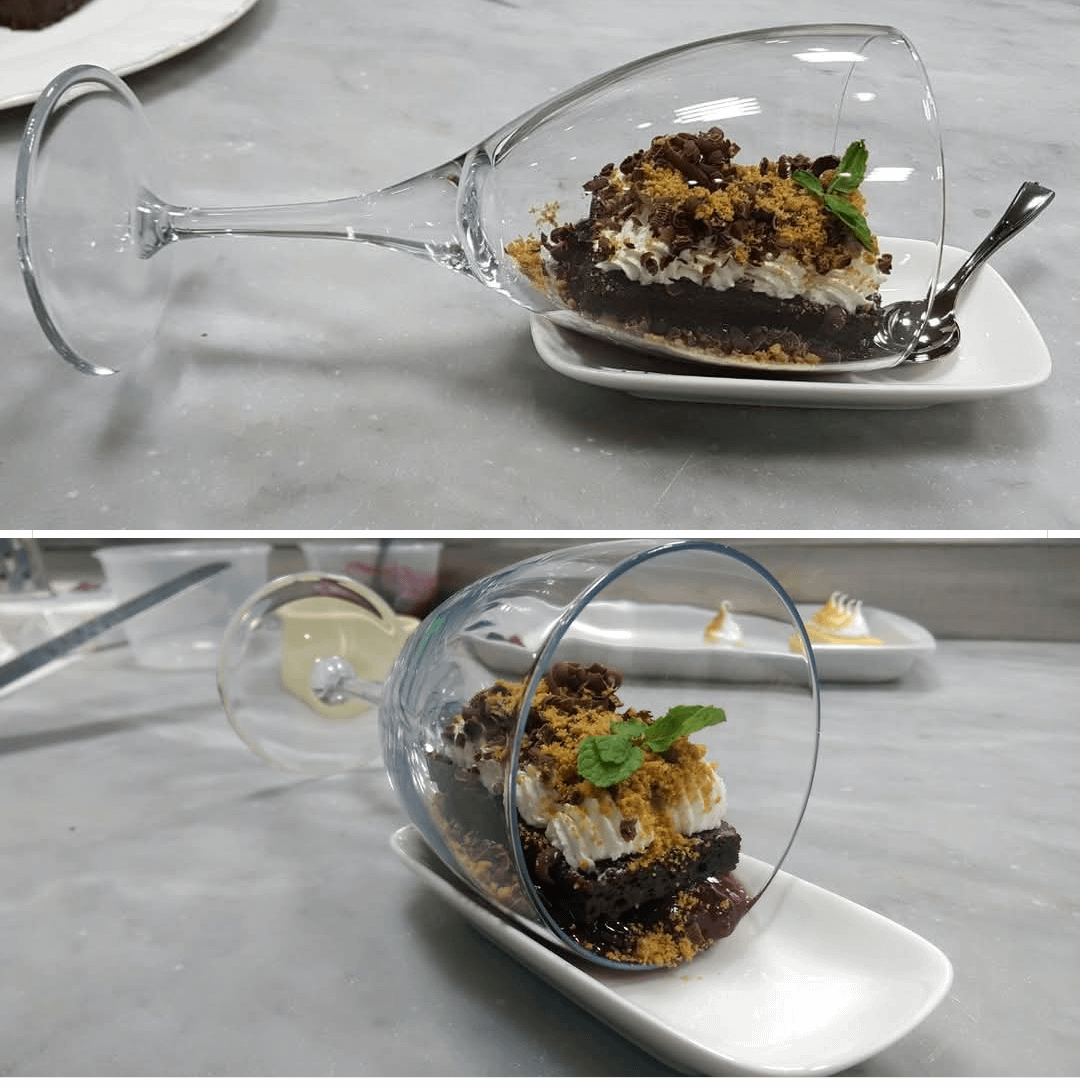 Crazy Food Serving (21 pics)