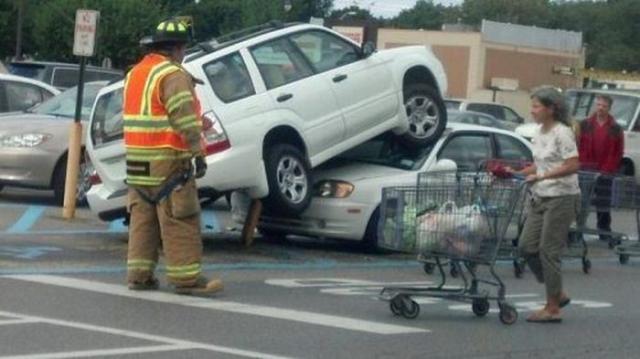 Bad Days Happen (25 pics)
