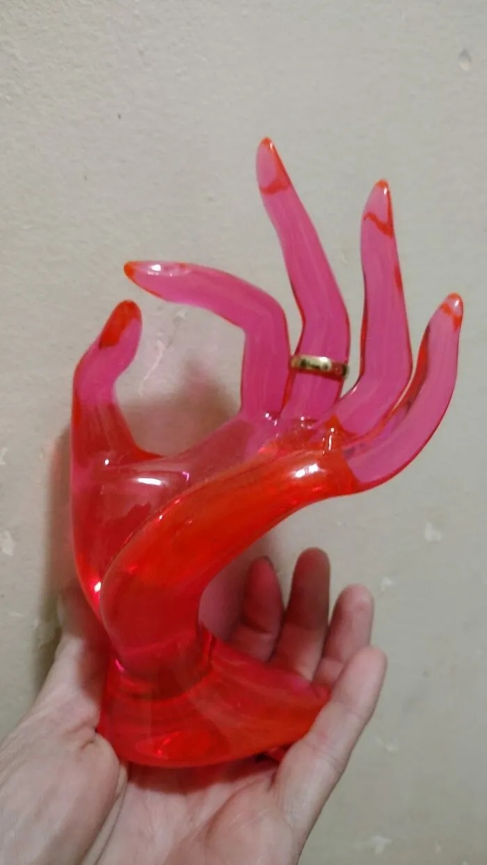 Weird Finds In Thrift Shops (23 pics)