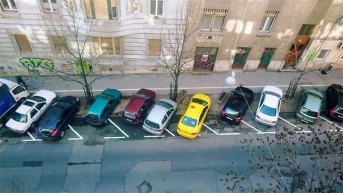 Hell For Perfectionists (21 pics)