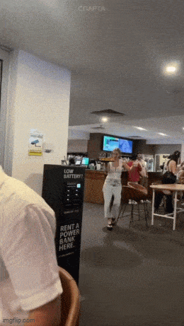 Acid GIFs, May 20 (25 gifs)