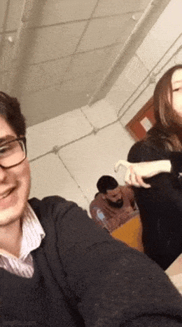Acid GIFs, May 19 (25 gifs)