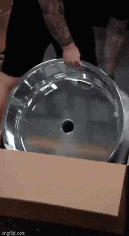 Acid GIFs, May 19 (25 gifs)