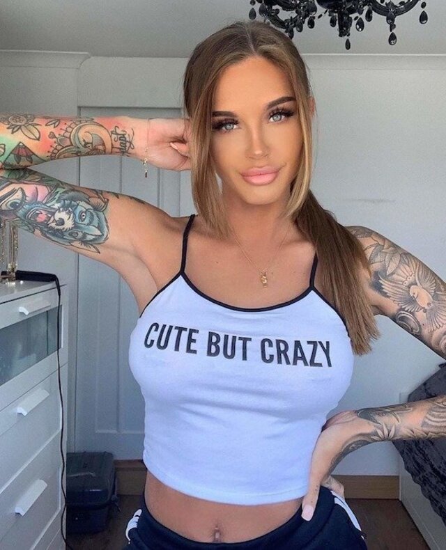 Tattooed Girls (21 pics)