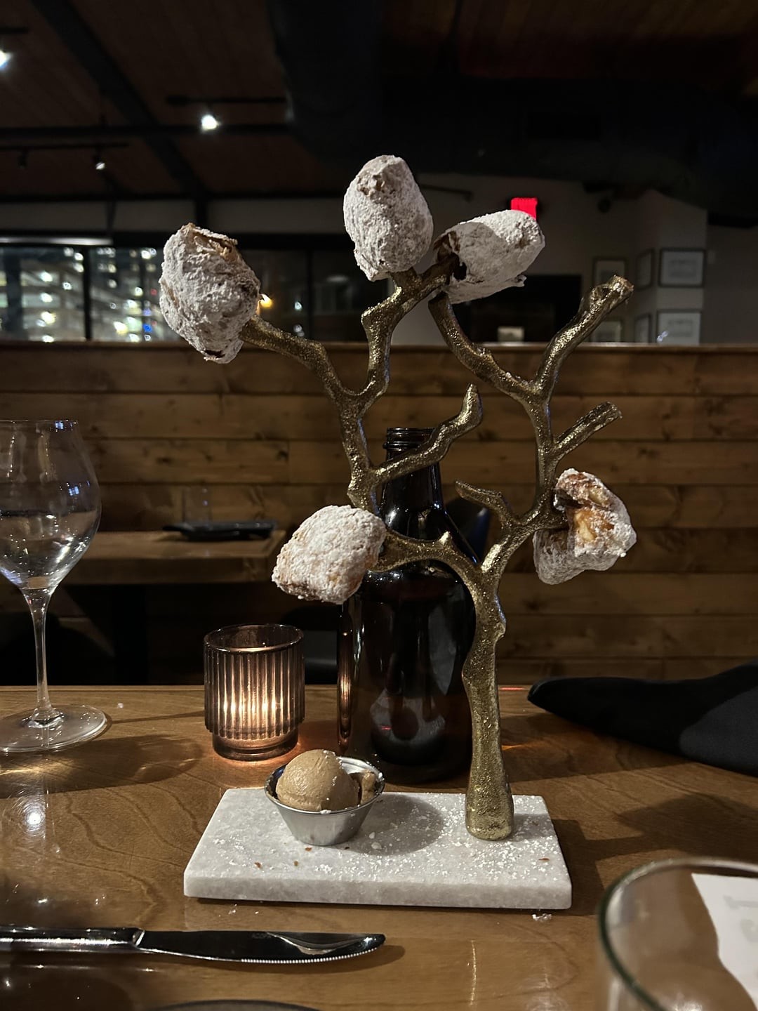 Crazy Food Serving (20 pics)