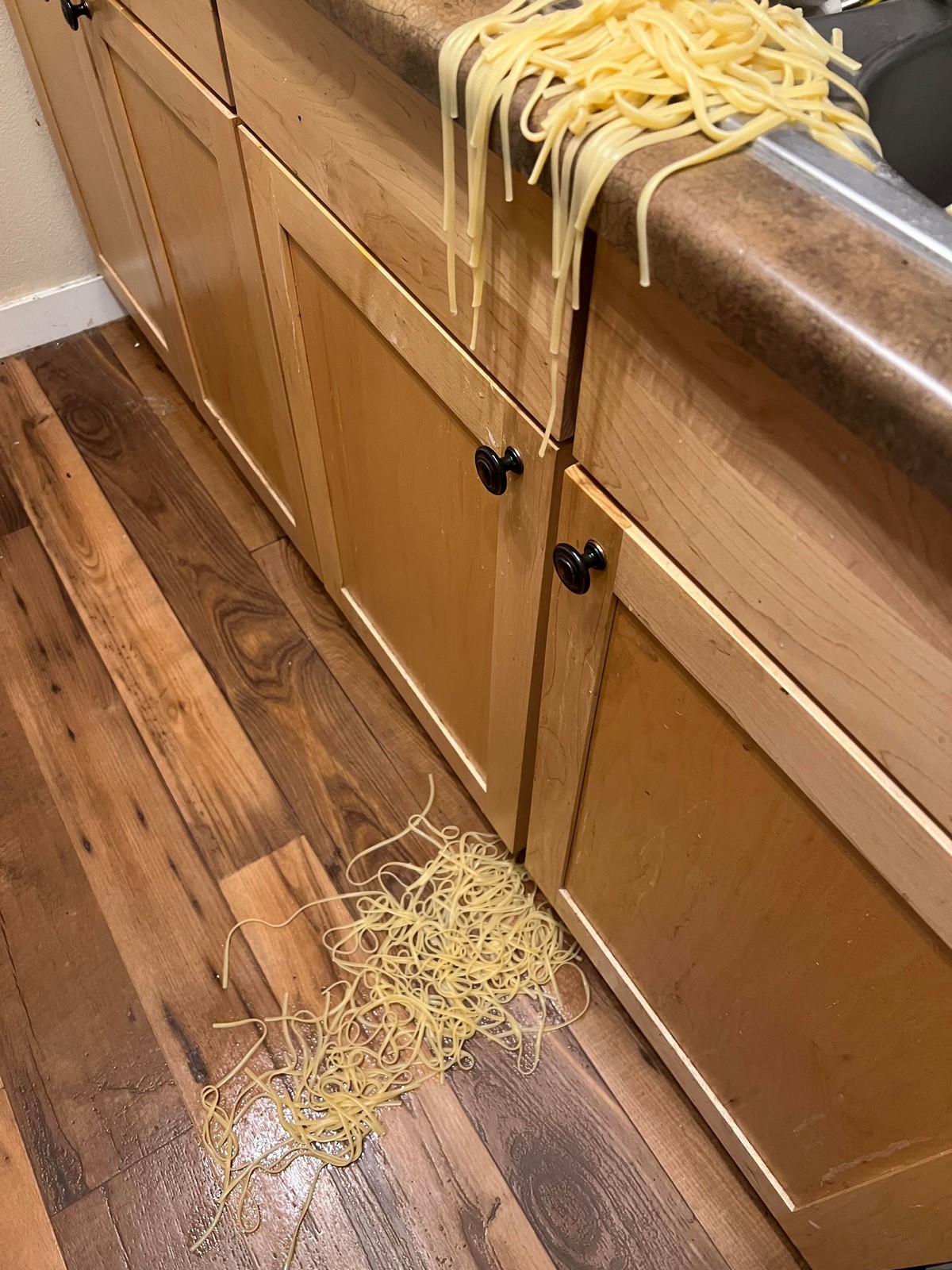 Bad Days Happen (29 pics)