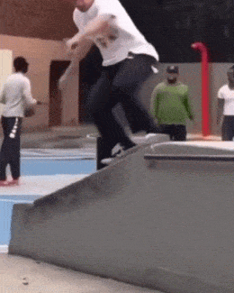 Acid GIFs, May 25 (25 gifs)
