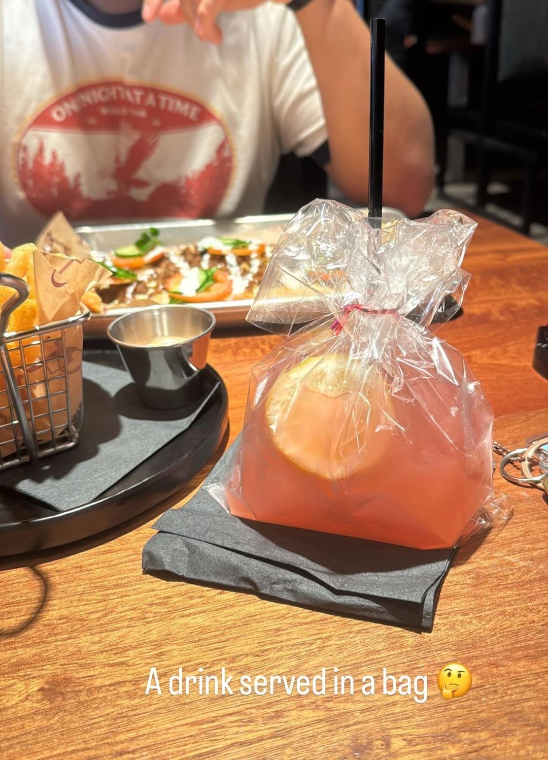 Crazy Food Serving (15 pics)