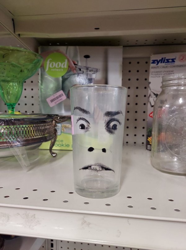 Odd Finds In Thrift Shops (15 pics)