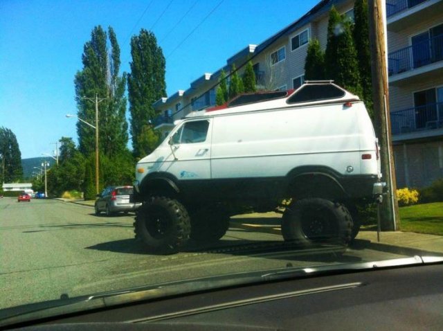 Crazy Cars (19 pics)