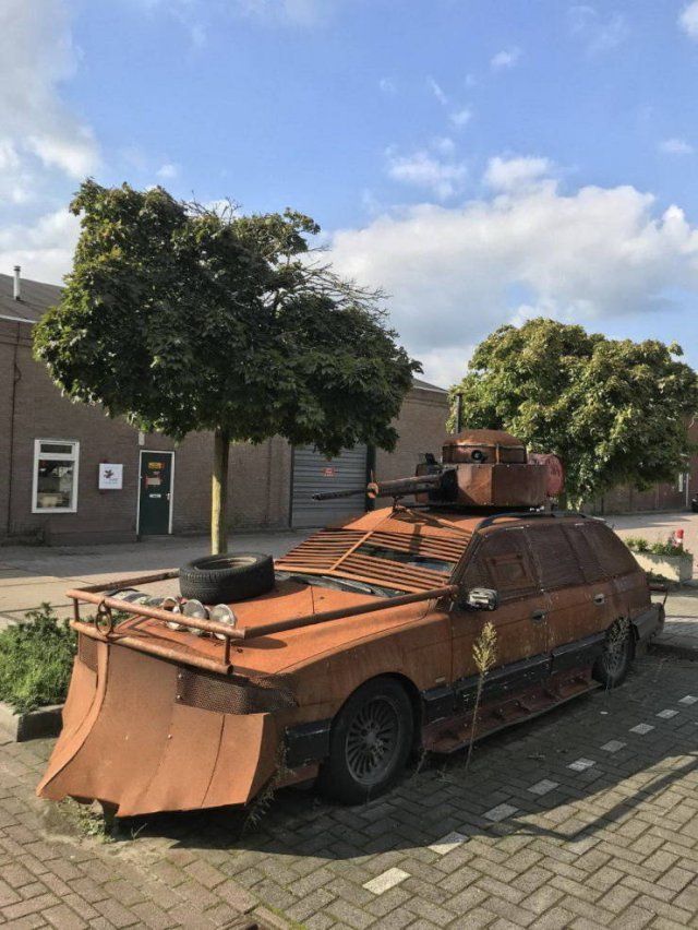 Crazy Cars (19 pics)