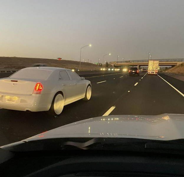 Crazy Cars (19 pics)