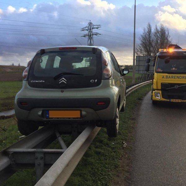 Bad Drivers (20 pics)