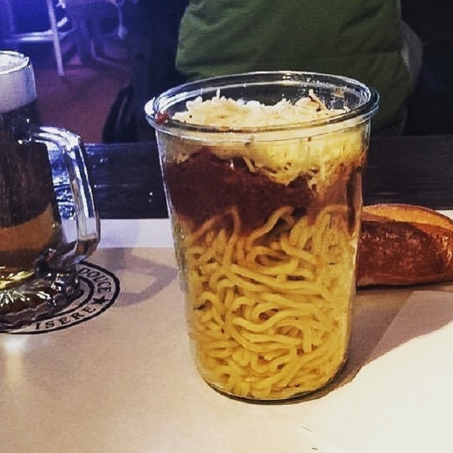 Weird Food Serving (25 pics)