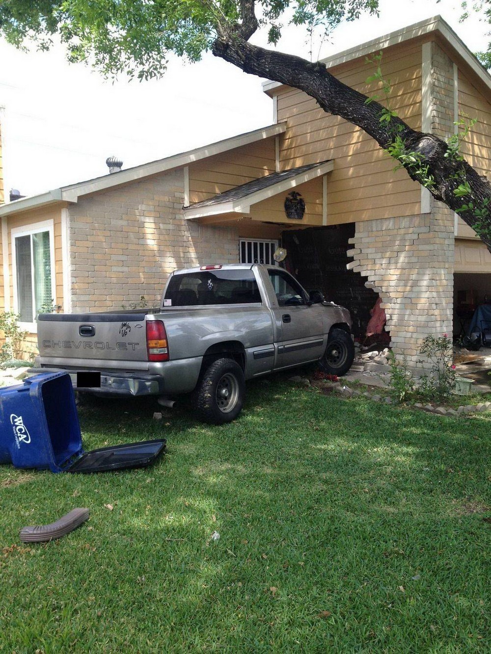 Bad Days Happen (23 pics)