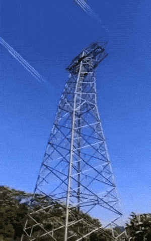 Acid GIFs, June 1 (25 gifs) Acid GIFs, June 1 (25 gifs)