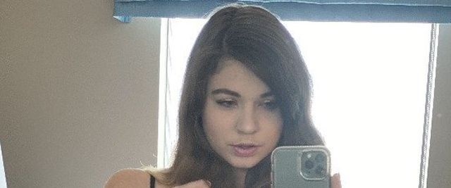 Cute Girls (21 pics)
