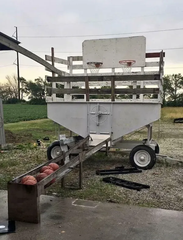 Redneck Inventions And Repairs (23 pics)