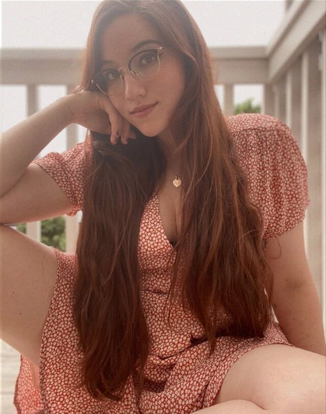 Redhead Girls (21 pics)