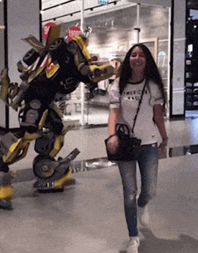 Acid GIFs, June 3 (25 gifs)
