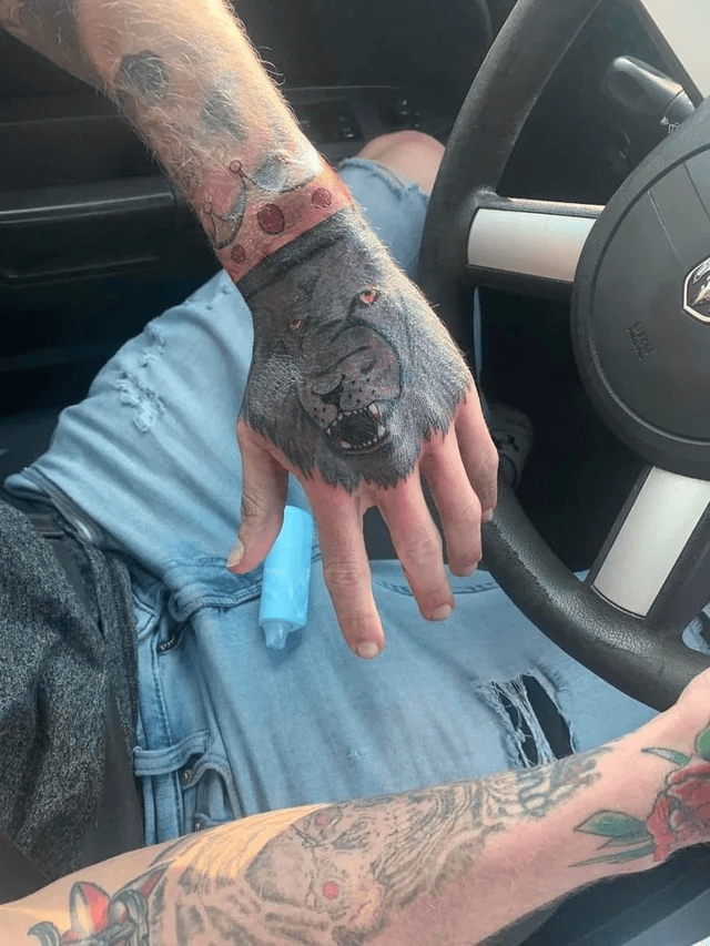 Failed Tattoos (15 pics)
