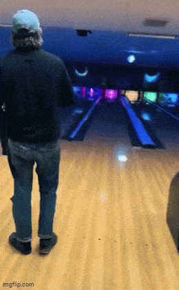 Acid GIFs, June 4 (25 gifs) Acid GIFs, June 4 (25 gifs)