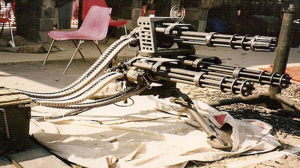 Crazy Guns (21 pics)