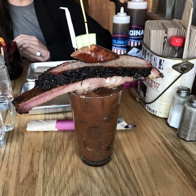 Weird Food Serving (18 pics)