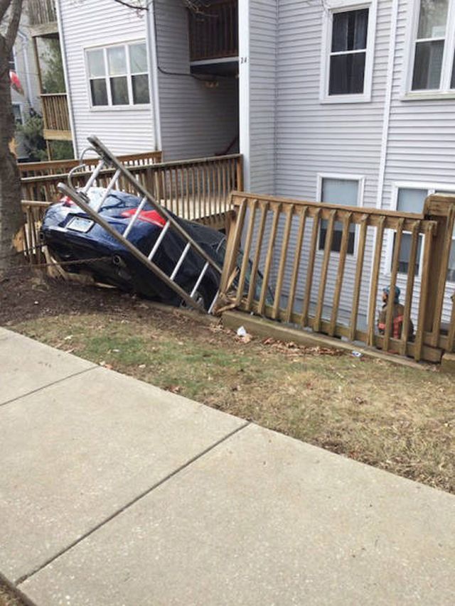 Bad Days Happen (23 pics)