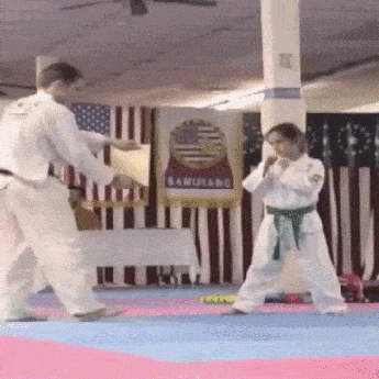 Acid GIFs, June 12 (25 gifs)