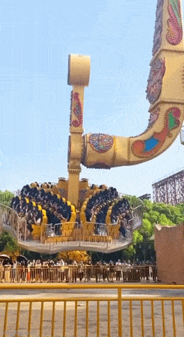 Acid GIFs, June 15 (25 gifs)