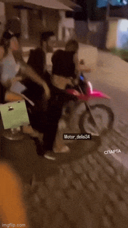 Acid GIFs, June 15 (25 gifs)
