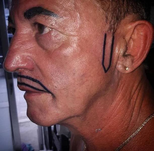 Failed Tattoos (19 pics)