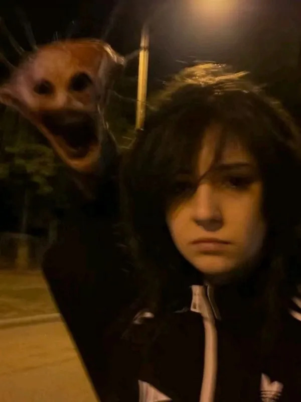 Creepy Photos (25 pics)