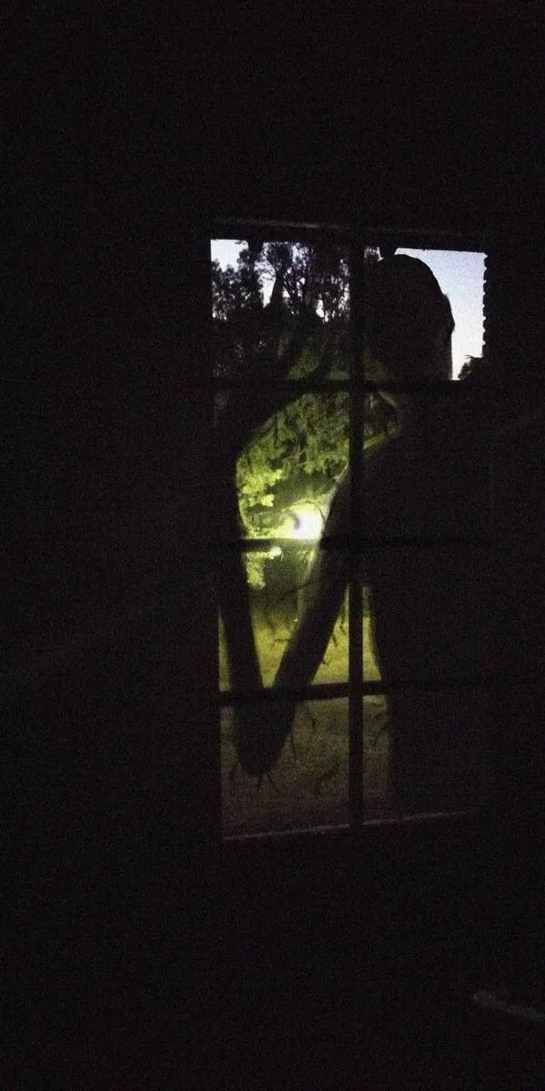 Creepy Photos (25 pics)