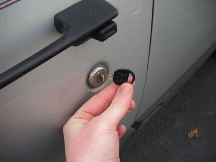 Bad Days Happen (23 pics)
