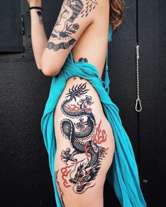 Tattooed Girls (21 pics)